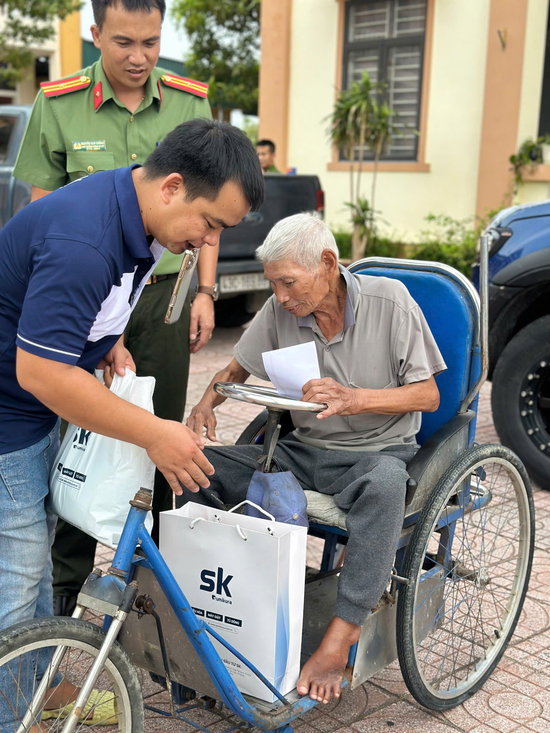 SK Sumikura Chung Tay Khắc Phục Hậu Quả Bão Số 10 - Sự kiện